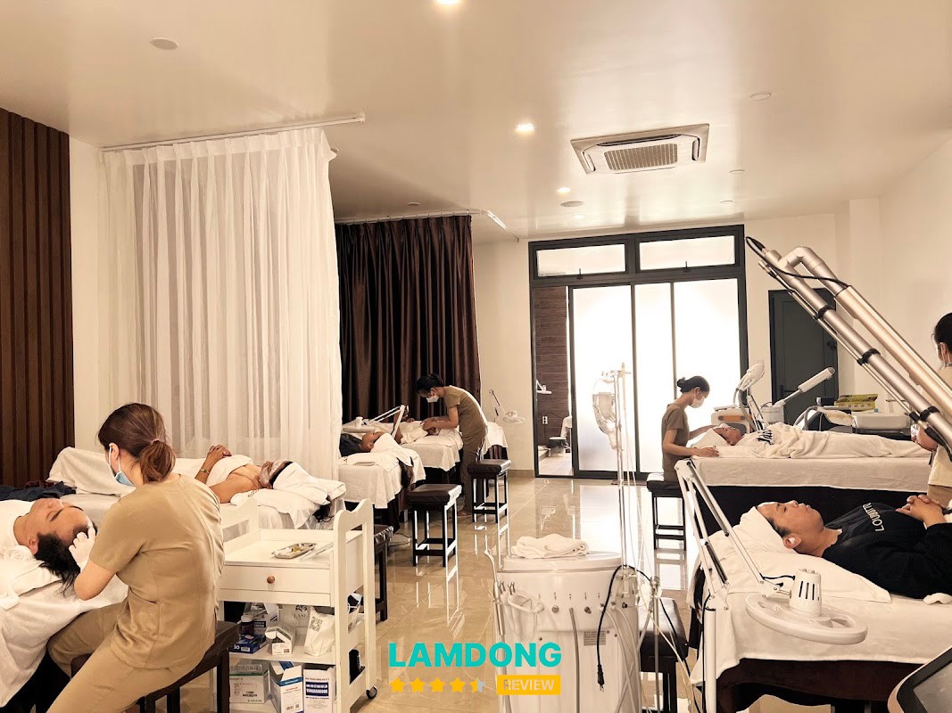 Phòng khám da liễu Lasedi Bảo Lộc – 15 Lê Thị Pha