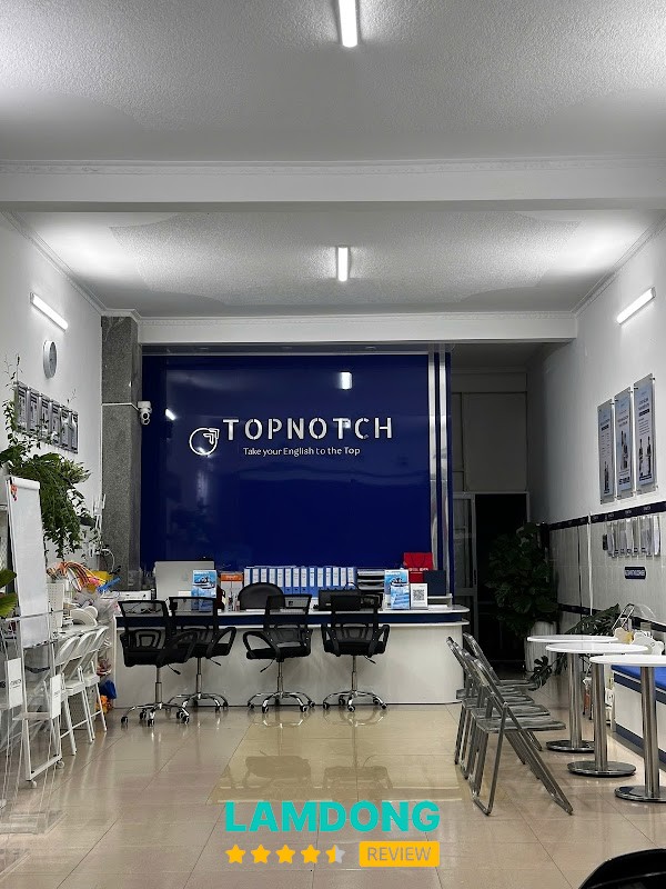 Trung Tâm Ngoại Ngữ TOPNOTCH – không gian học