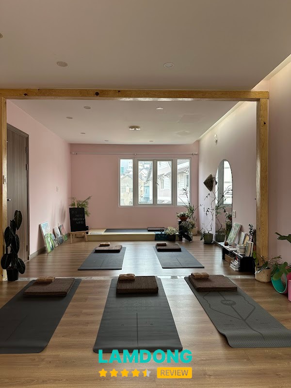 Trong Lành Yoga Wellness phòng tập Đà Lạt