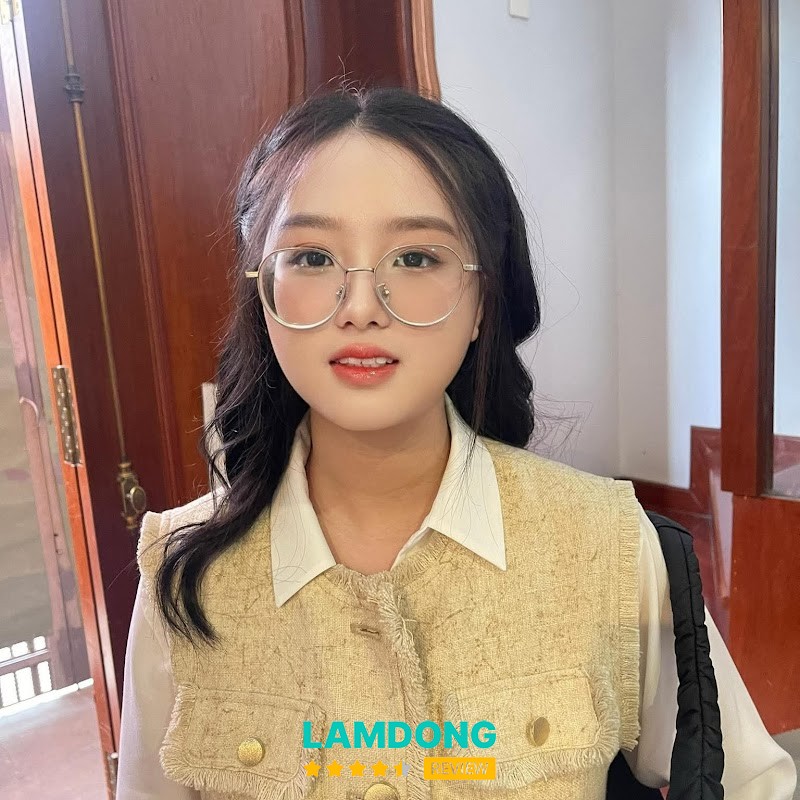 Jennis Châu Makeup – 37/5 Phan Đình Giót, 1 Bảo Lộc