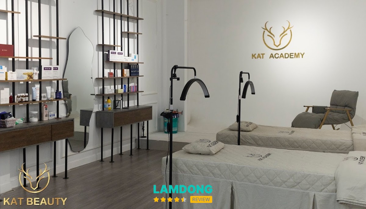 KAT Beauty Academy - Thẩm Mỹ Bảo Lộc – không gian academy