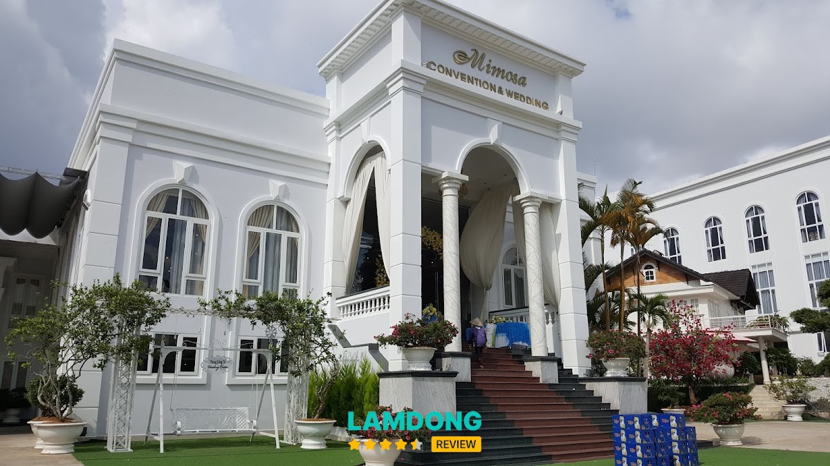 Thung Lũng Cá sảnh sự kiện sinh nhật
