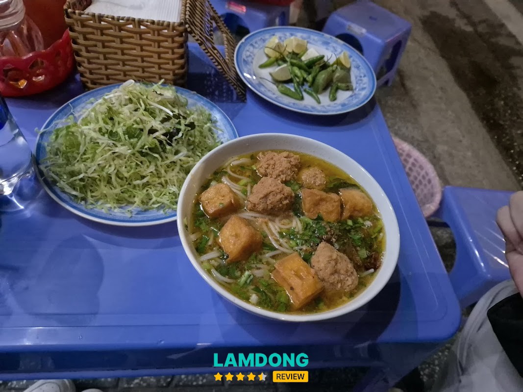 Hoàng Râu – quán ăn đêm Đà Lạt