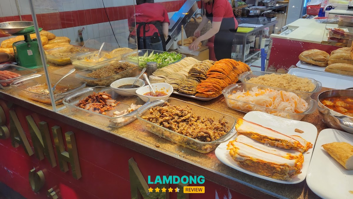 Liên Hoa Bakery – tiệm bánh nổi tiếng Đà Lạt