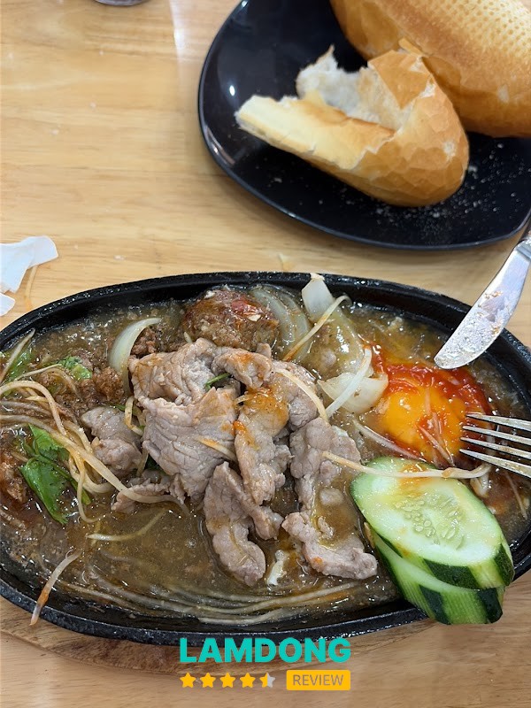 Bami Cô Bống – bánh mì Đà Lạt ngon
