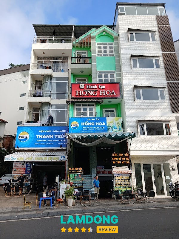 Bánh Mì xíu mại Hồng hoa – xíu mại sốt cà