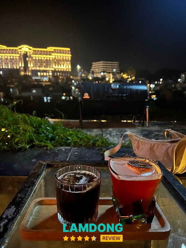 The Balcony cocktail bar Đà Lạt