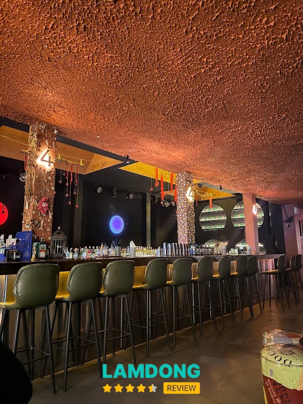 444 Cocktail Lovers view Đà Lạt