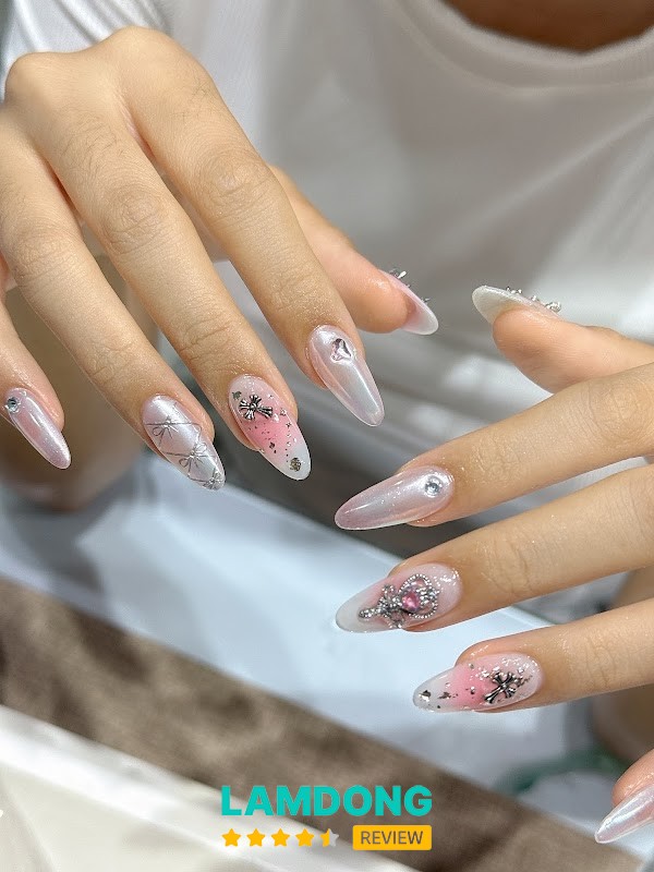 Cáo Nail Art & Beauty Room – mẫu nail art