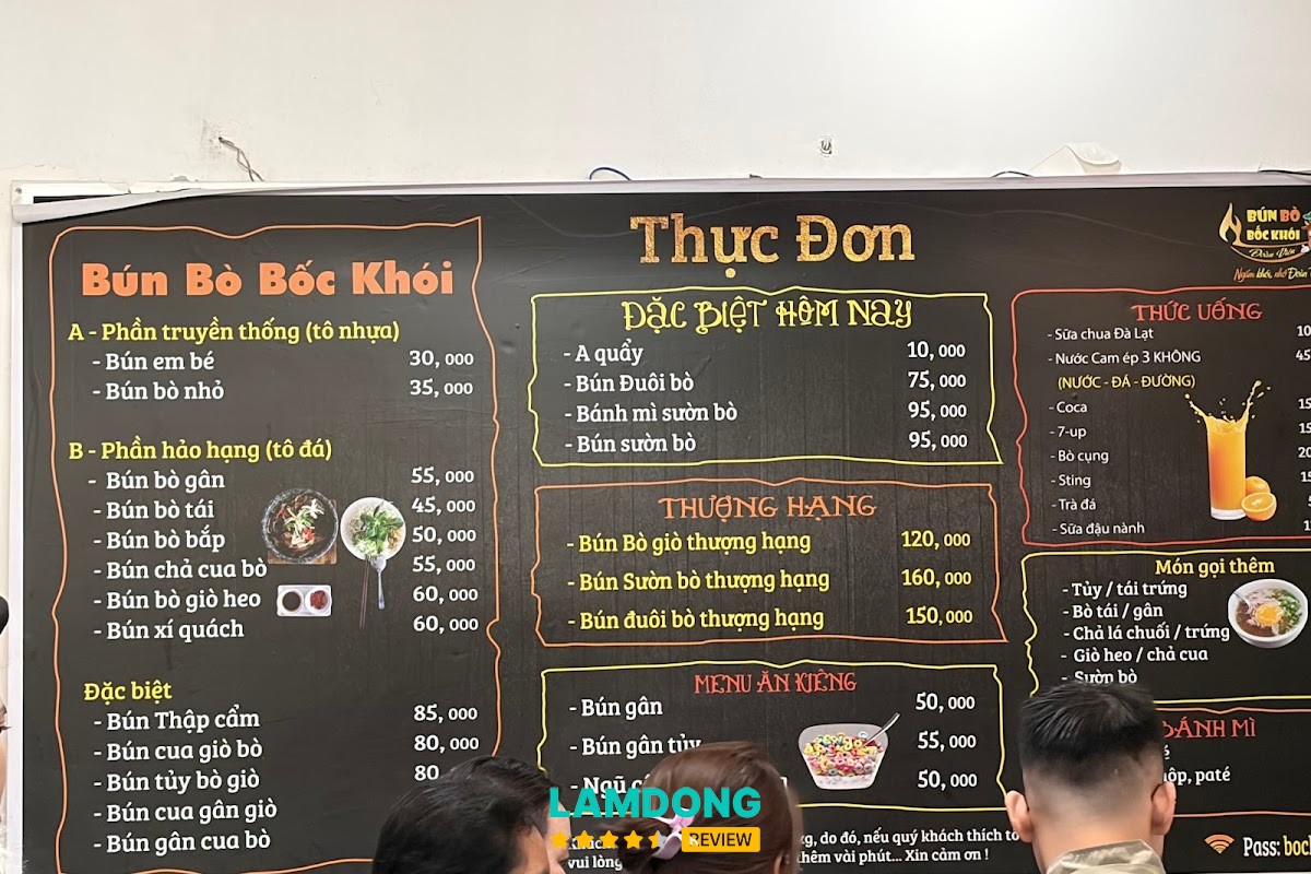 Hình ảnh menu Bún bò bốc khói Đoàn Viên