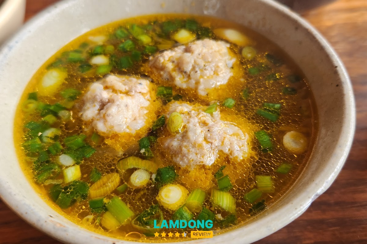 Trải nghiệm tại Tiệm cà phê Bình Minh Ơi