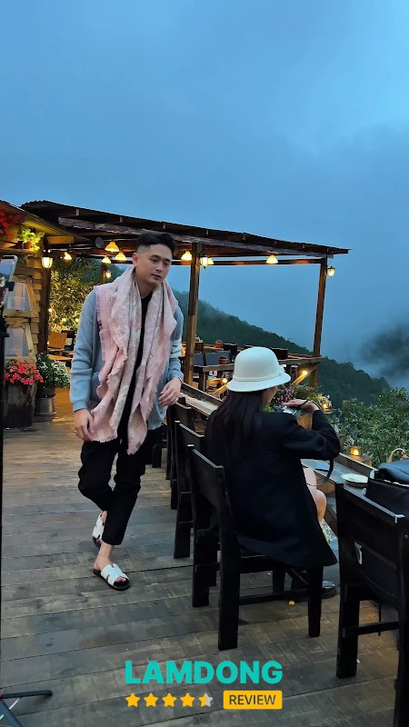 Tiệm cà phê Thênh Thang tại Đà Lạt