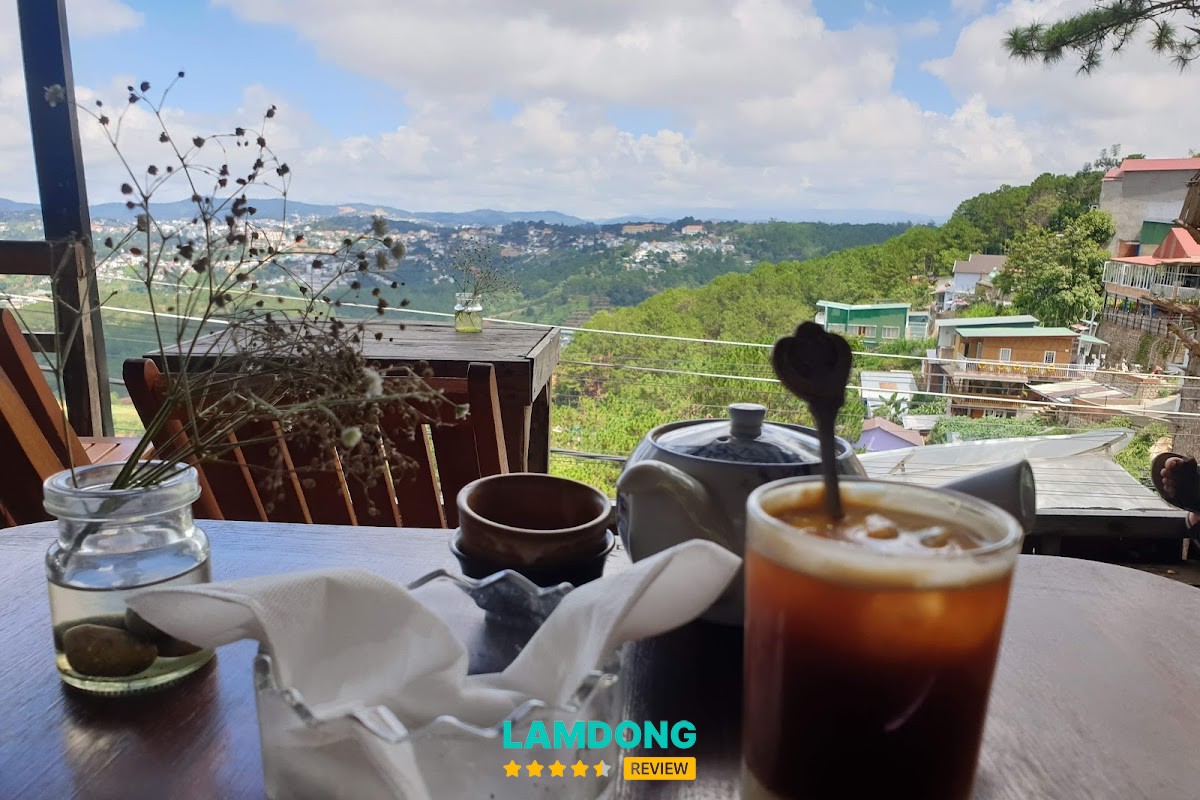 Trải nghiệm tại Lạc Coffee