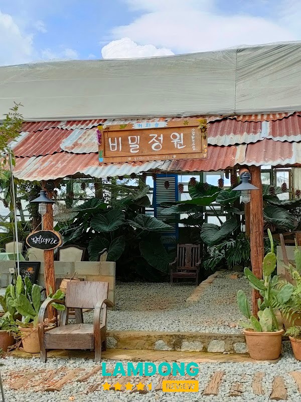 Tiệm cà phê Người Thương Ơi tại Đà Lạt