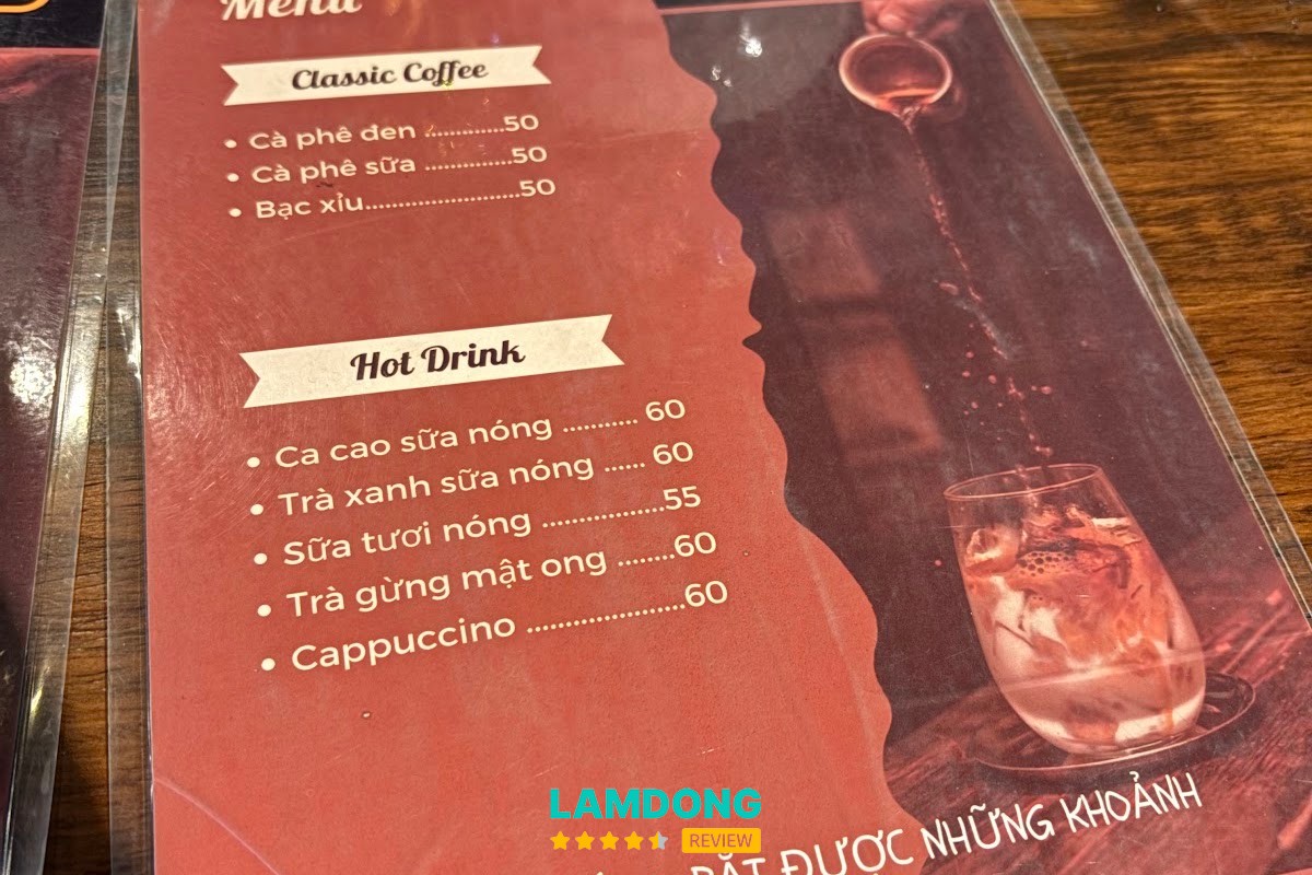 Không gian Lò Sấy Coffee Store