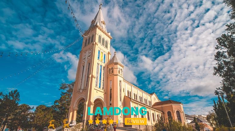 Nhà thờ Con Gà Đà Lạt với kiến trúc cổ kính