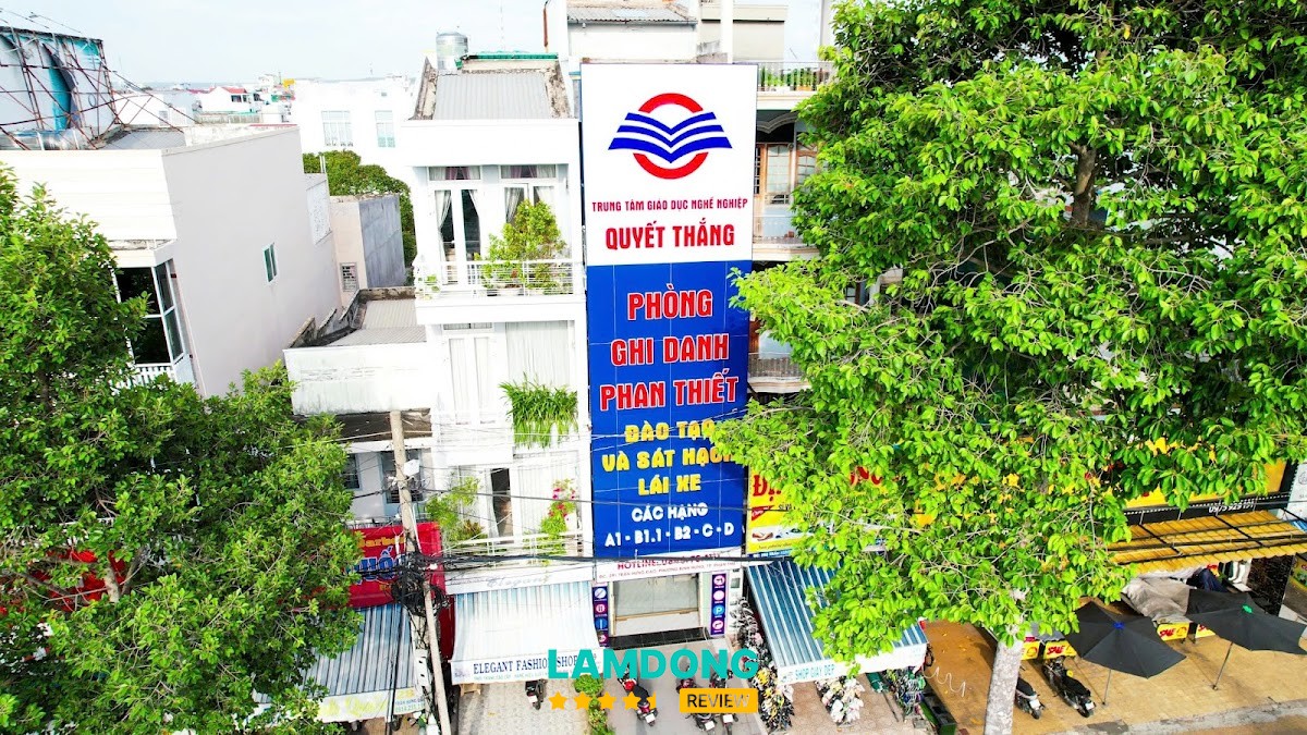 Phòng Ghi Danh Đào Tạo Lái Xe Ô Tô Quyết Thắng – 291 Trần Hưng Đạo, Phan Thiết
