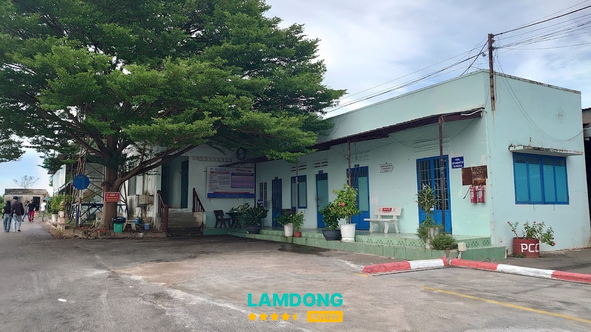 Trung Tâm Giáo Dục Nghề Nghiệp Quyết Thắng – sân tập lái xe