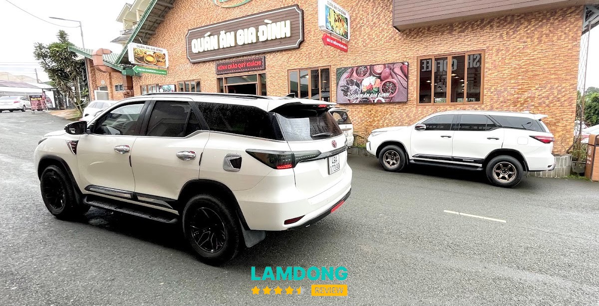 Xe dịch vụ Đà Lạt đưa đón sân bay
