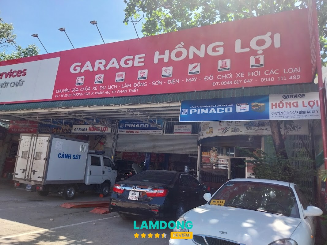 Garage Hồng Lợi khu vực sửa xe