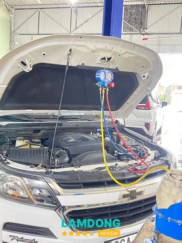 Garage Mũi Né sửa chữa bảo trì rửa xe
