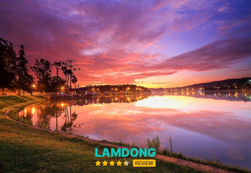 Quán cà phê view Hồ Xuân Hương Đà Lạt