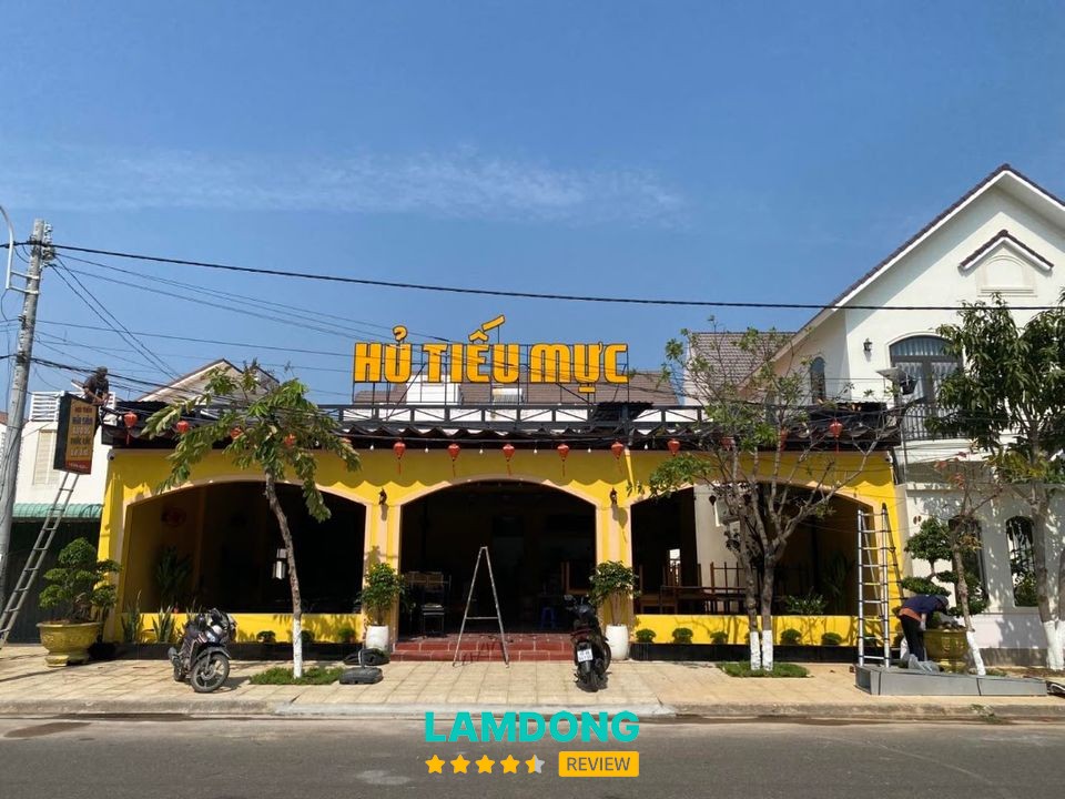 Hủ Tiếu Mực PHỐ PHAN tại Phan Thiết