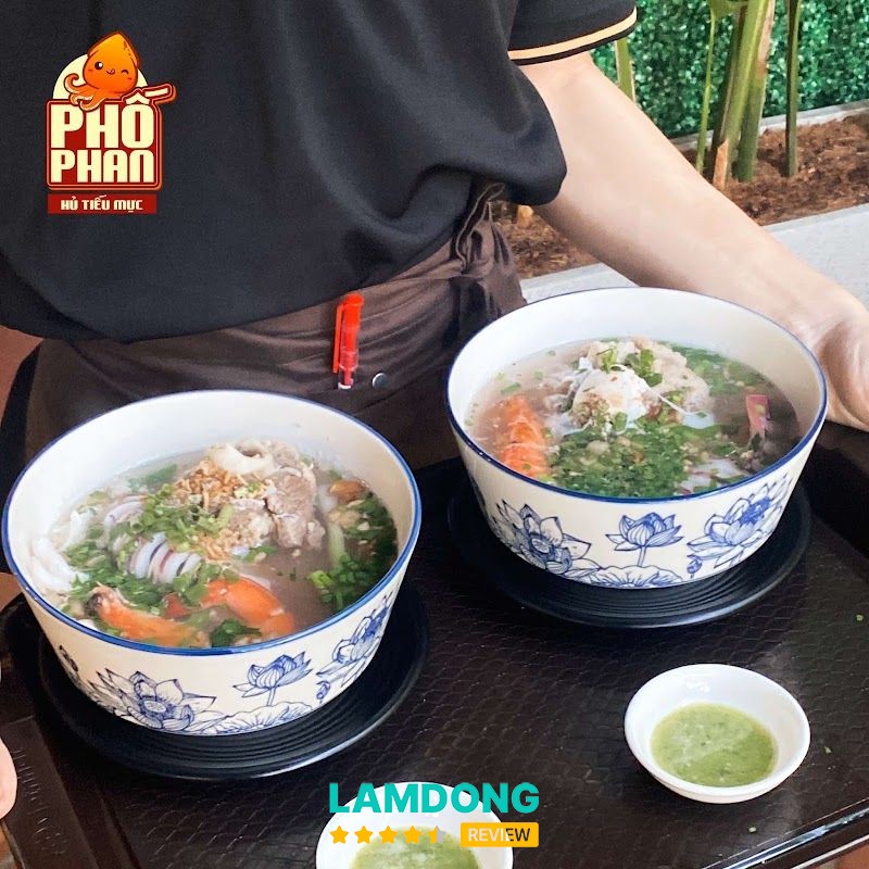 Không gian Hủ Tiếu Mực PHỐ PHAN