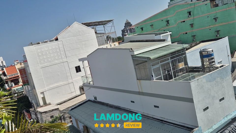 Không gian Song Ngọc Hotel