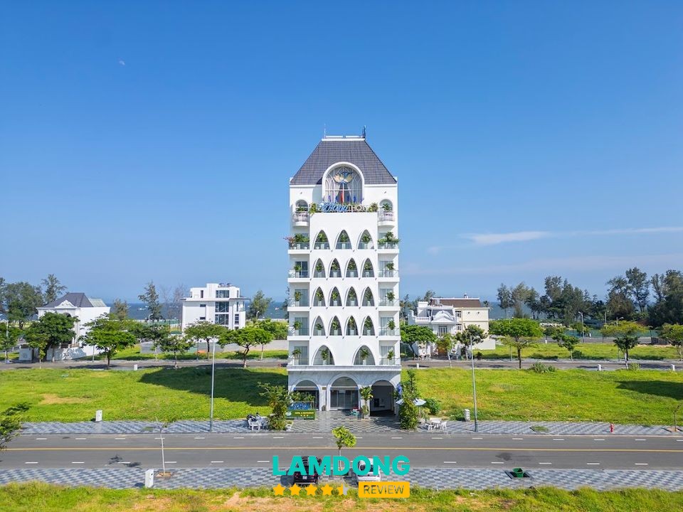 Tiffany Hotel & Restaurant Phan Thiết