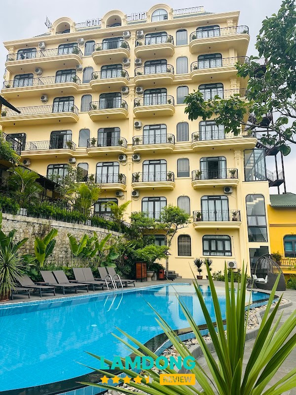 Goldient Boutique Hotel DaLat