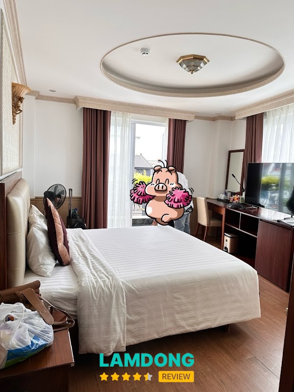 Không gian ROY DALA HOTEL
