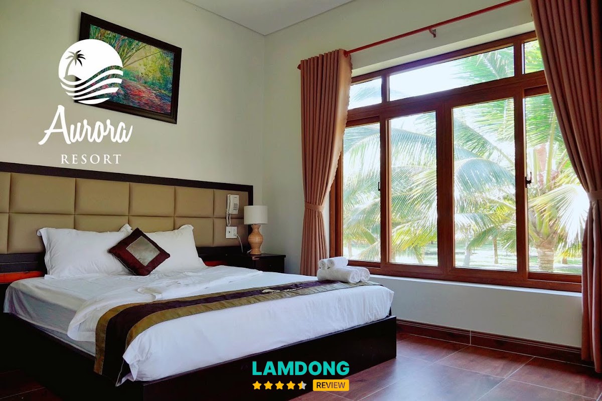 Aurora Resort LaGi – hồ bơi