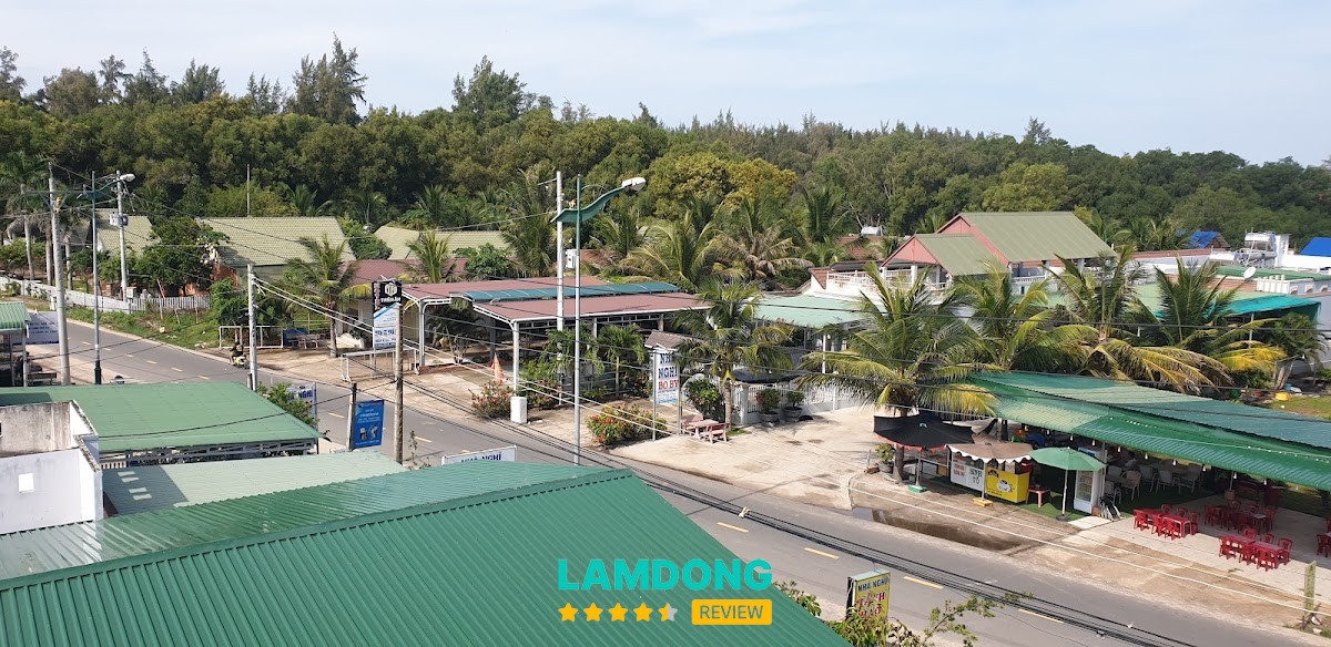 Hotel Minh Đức – không gian Cam Bình
