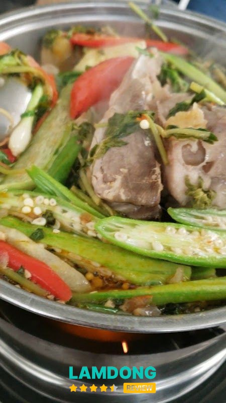 Nồi lẩu cá tại Quán Lẩu cá Tỷ