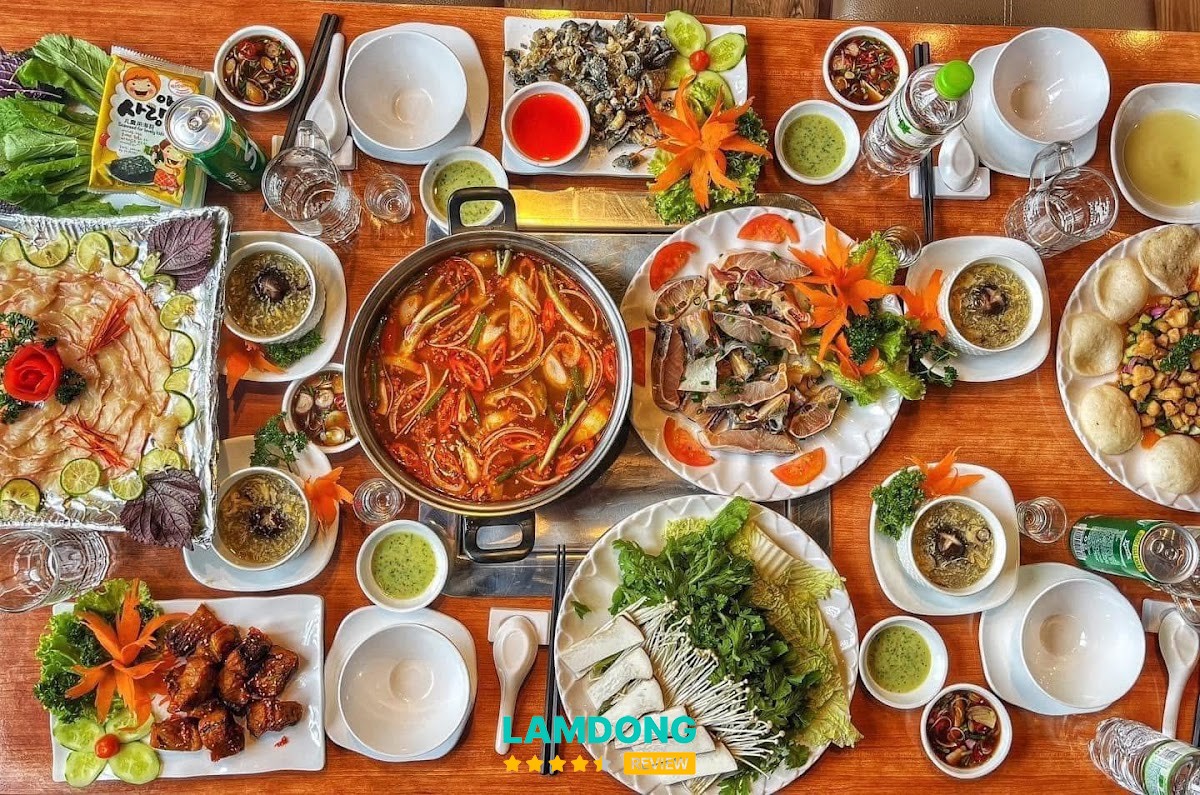 Hình ảnh tại Quán Lẩu Đà Lạt - Lẩu cá Tầm Hoàng Gia