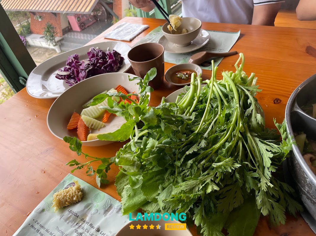 Hình ảnh tại Léguda Buffet Rau Đà Lạt
