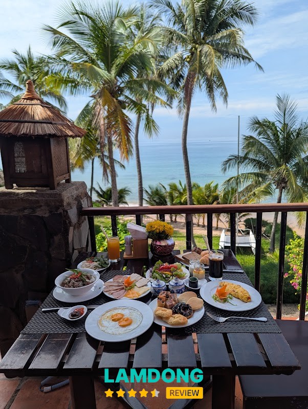 Hình ảnh tại L'Oceane Restaurant