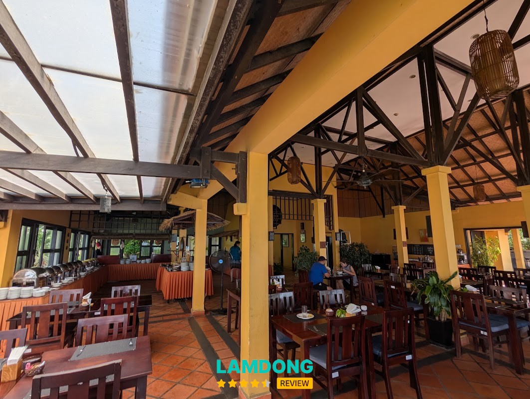 Hình ảnh tại L'Oceane Restaurant
