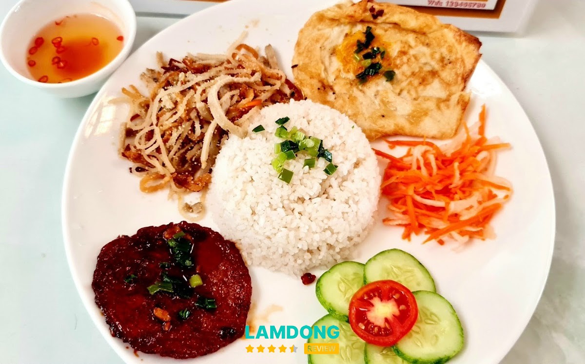 Amoura Vegan Restaurant La Gi