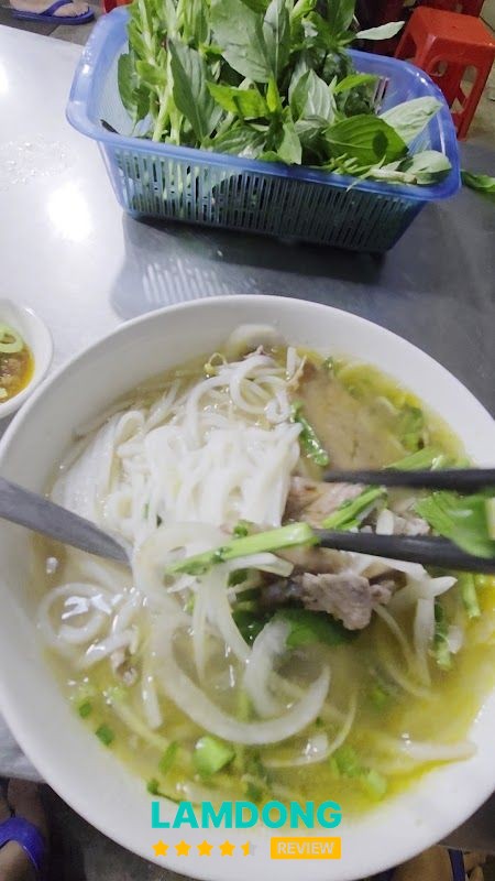 Phở bò tại Quán Phở Bò My My