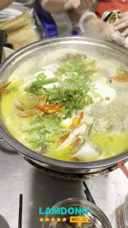 Không gian Quán Hải Sản Thiên Phúc