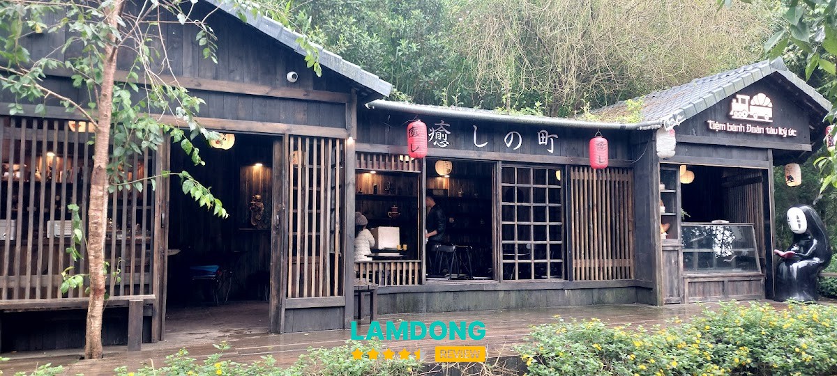 Tiệm ăn gia đình Hoa Ven Rừng Đà Lạt