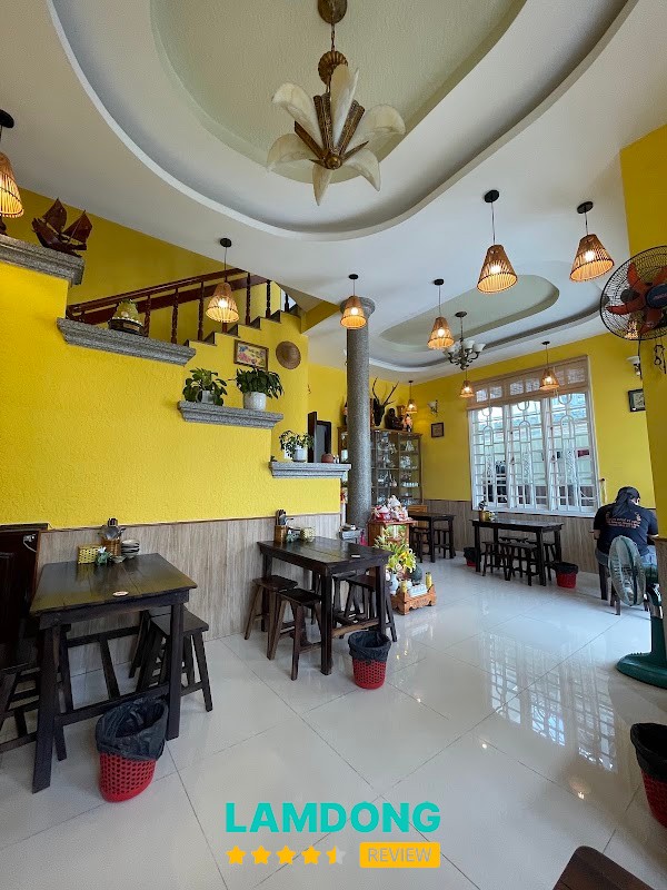 Tiệm Cơm Gánh Đà Lạt