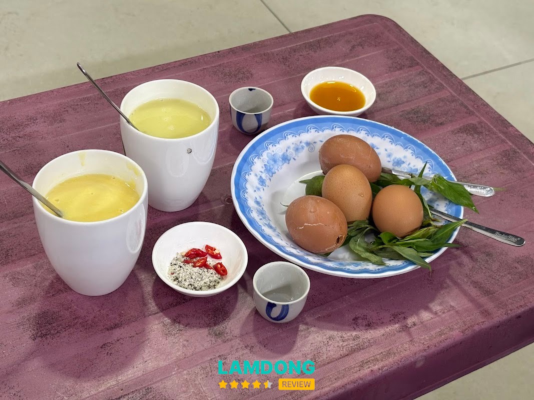 Không gian Sữa Cô Lan