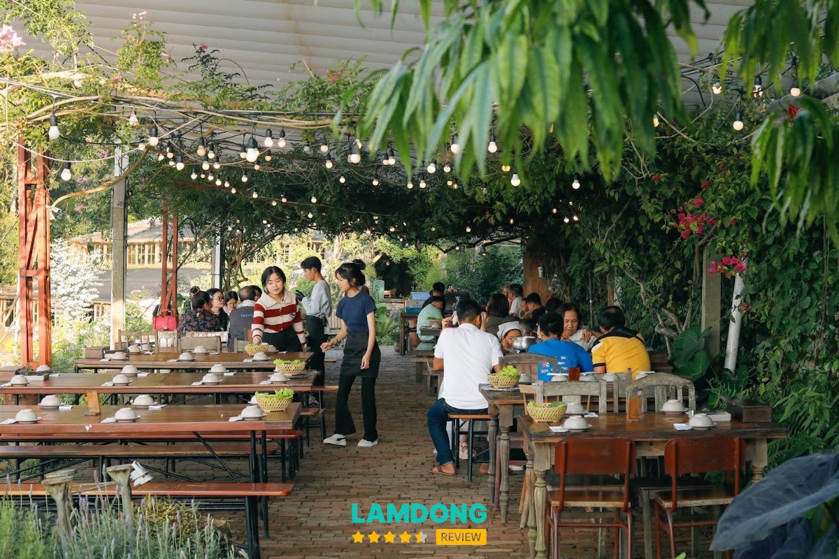 Nhà hàng Túi Mơ To Garden Restaurant tại Đà Lạt