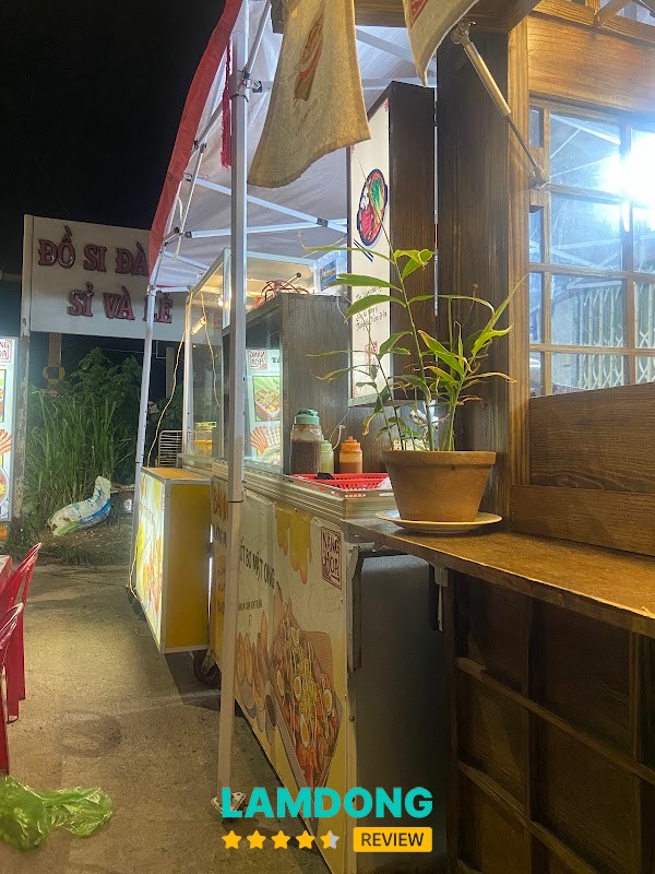 Nàng Hoa - Lẩu nhúng và Ăn vặt tại Đà Lạt