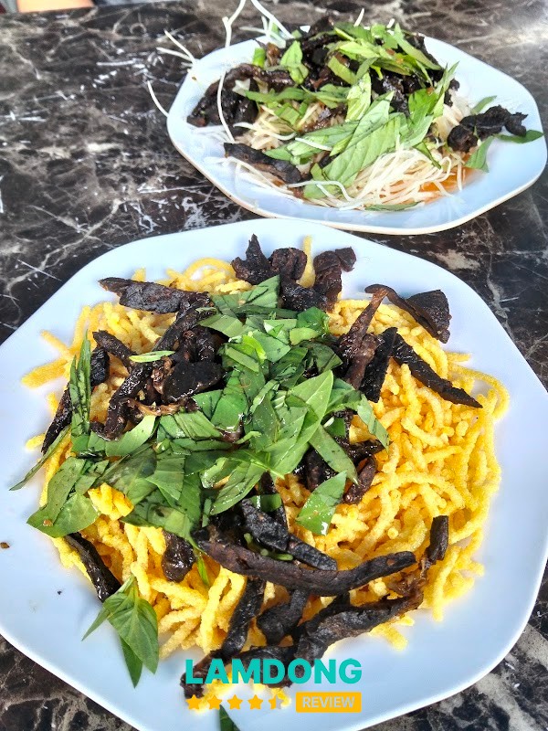 Trải nghiệm tại ăn vặt 99