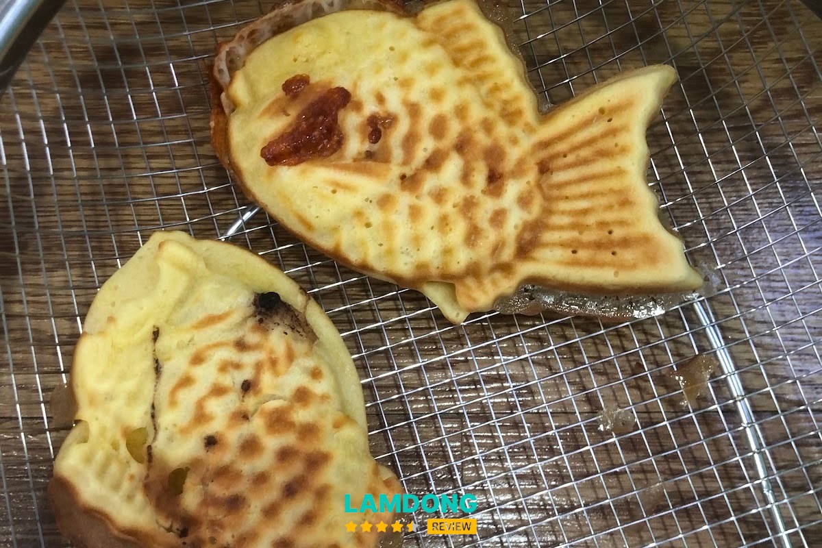 Menu Tiệm Bánh Cá Nhà Xíu tại Di Linh