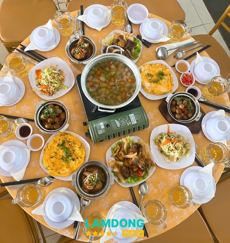 Không gian Điểm Hẹn Sài Gòn